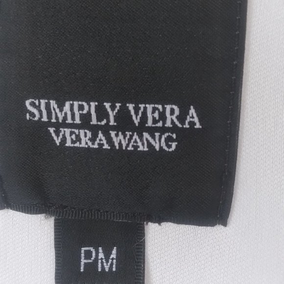 Simply Vera Wang Summer Dress, Size PM, never worn. - Picture 2 of 2